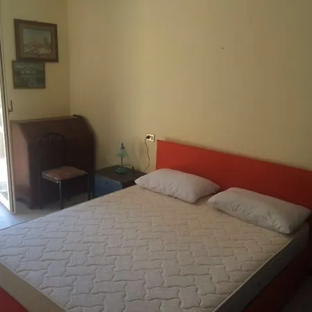 Bocca Di Magra أَميليا